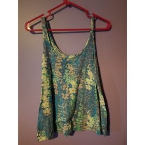 Mossimo blue floral tank top